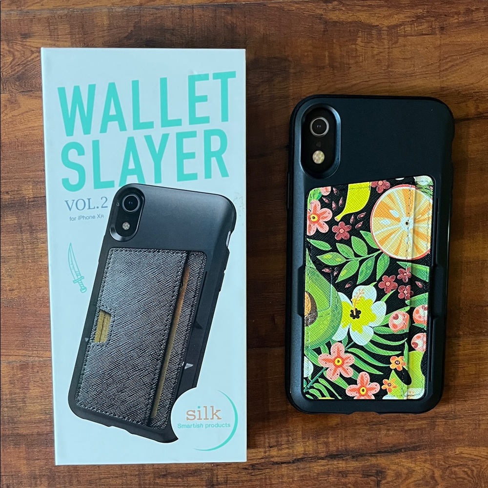 NWT Wallet Slayer Vol. 2 Black Floral Case for iPhone XR